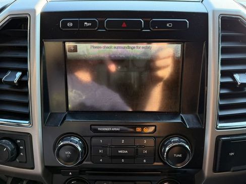 Used 2018 Ford F350 Lariat w/ Chrome Package AWD/4WD image 21