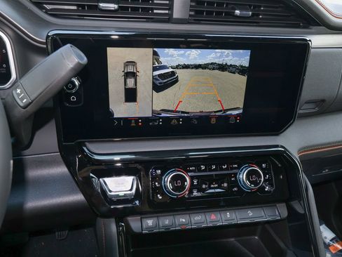 New 2026 GMC Sierra 3500 AT4 w/ AT4 Premium Plus Package AWD/4WD image 18