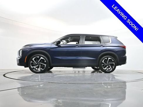 Used 2024 Mitsubishi Outlander SE FWD image 46