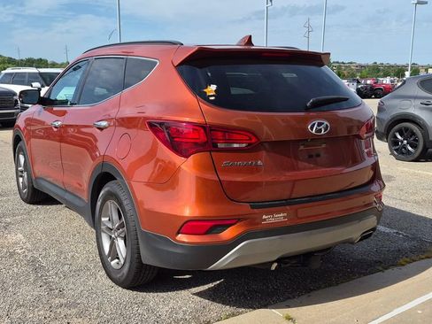 Used 2017 Hyundai Santa Fe Sport FWD image 4