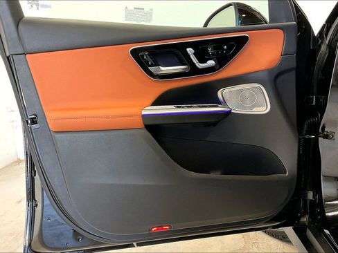 New 2026 Mercedes-Benz GLC 300 image 10