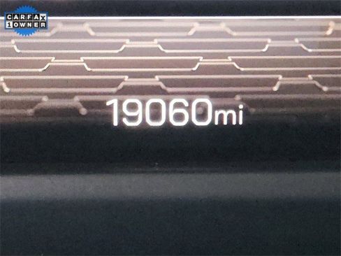 Certified 2025 GMC Acadia Elevation image 6