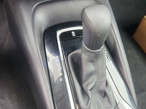 Used 2024 Toyota Corolla LE FWD image 14