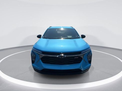 New 2026 Chevrolet Trax RS w/ Driver Confidence Package FWD image 3