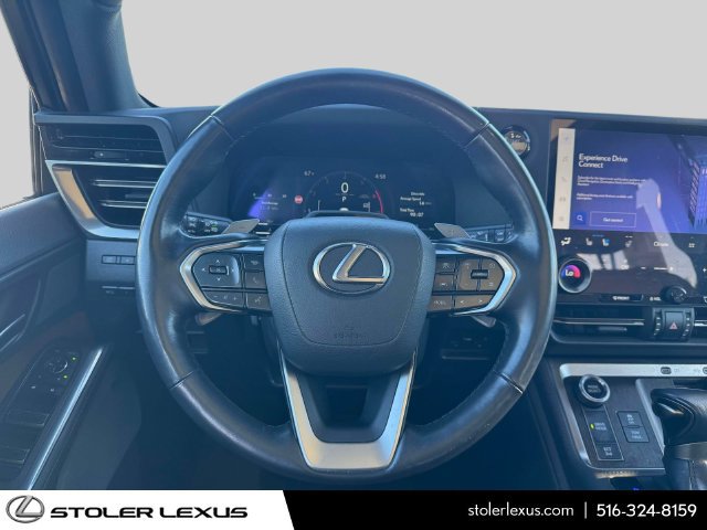 Used 2024 Lexus GX 550 w/ Accessory Package (2T) AWD/4WD image 19