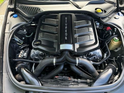 Used 2015 Porsche Panamera 4S image 46