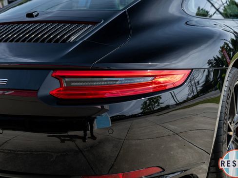 Used 2017 Porsche 911 Carrera S RWD image 11