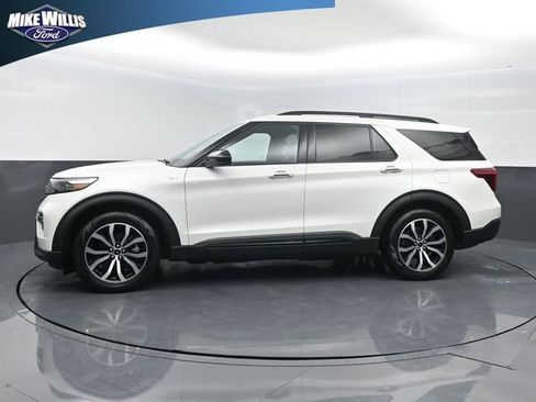 Used 2022 Ford Explorer ST-Line RWD image 4
