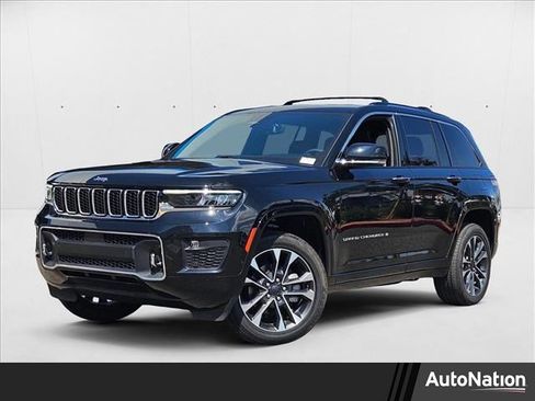 Used 2023 Jeep Grand Cherokee Overland w/ Luxury Tech Group IV image 1