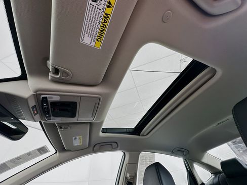 Used 2025 Honda Accord Touring image 25