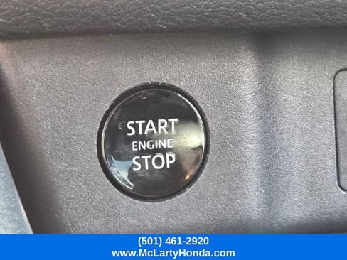 Used 2024 Nissan Rogue S FWD image 29