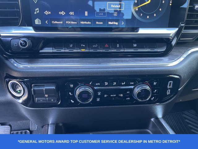 Used 2024 Chevrolet Silverado 2500 LTZ w/ LTZ Plus Package AWD/4WD image 18