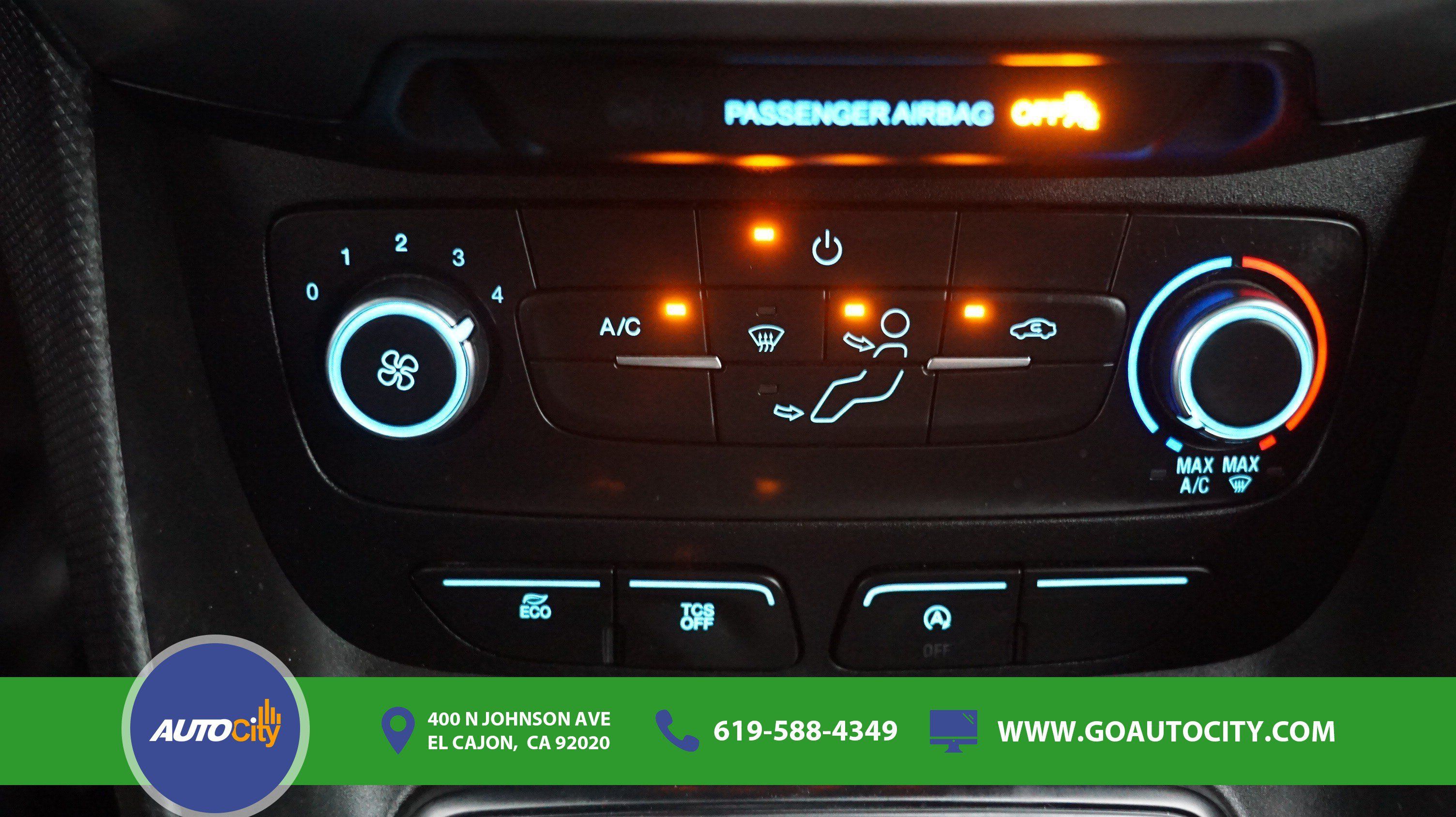 Used 2019 Ford Transit Connect XL FWD image 19