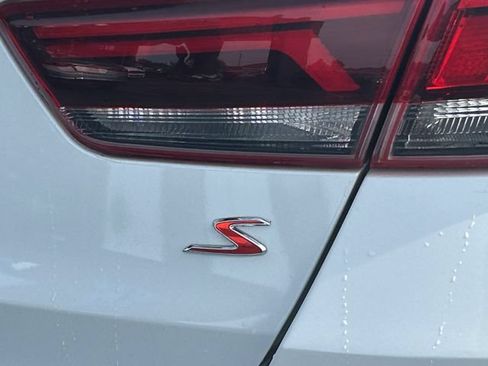Used 2019 Kia Optima S w/ S Panoramic Sunroof Package FWD image 5