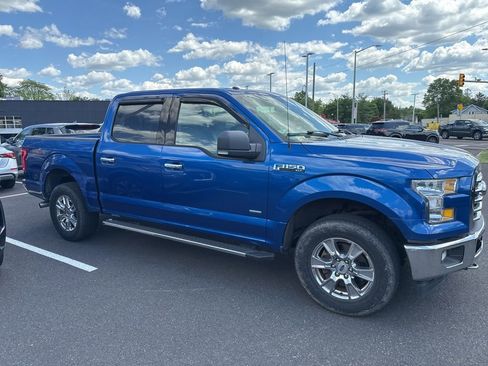 Used 2017 Ford F150 XLT w/ Equipment Group 302A Luxury AWD/4WD image 3