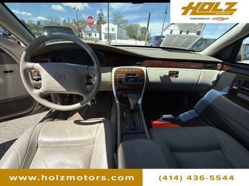 Used 1996 Cadillac Seville SLS FWD image 17
