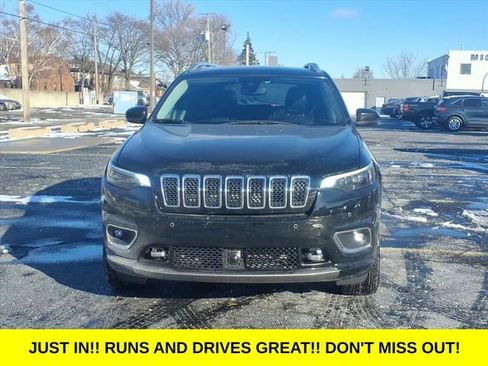 Used 2019 Jeep Cherokee Overland w/ Technology Group image 2