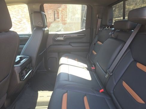 Certified 2024 GMC Sierra 1500 AT4 w/ Technology Package image 14