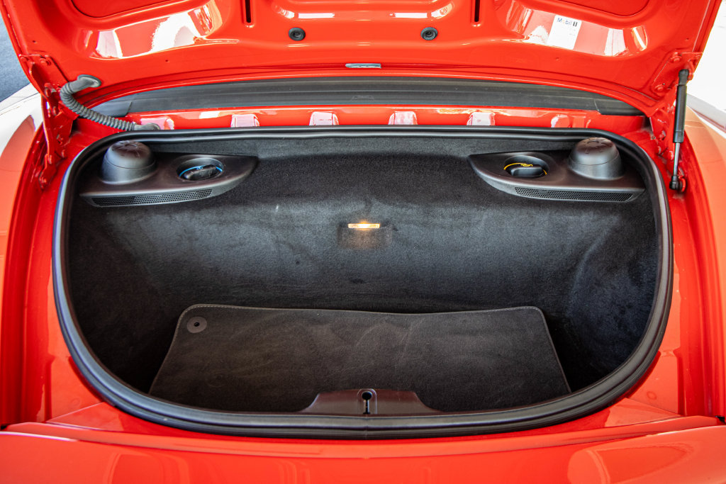 Used 2014 Porsche Boxster RWD image 19