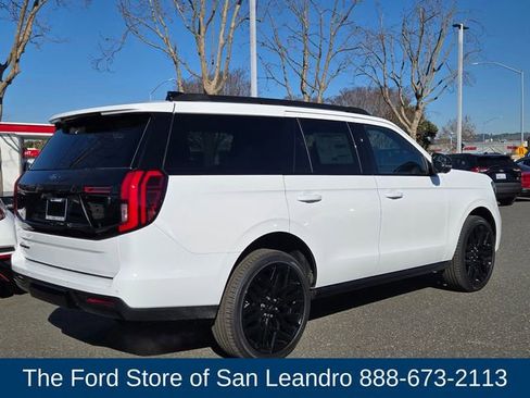 New 2026 Ford Expedition Platinum w/ Stealth Performance Package image 8