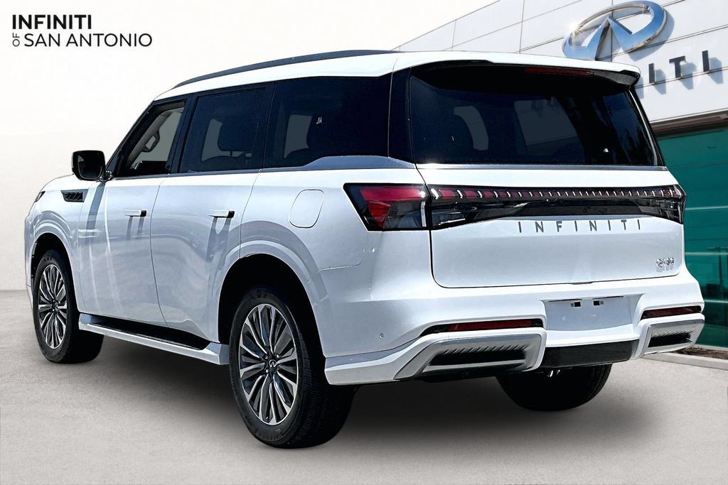 New 2027 INFINITI QX80 Luxe RWD image 4