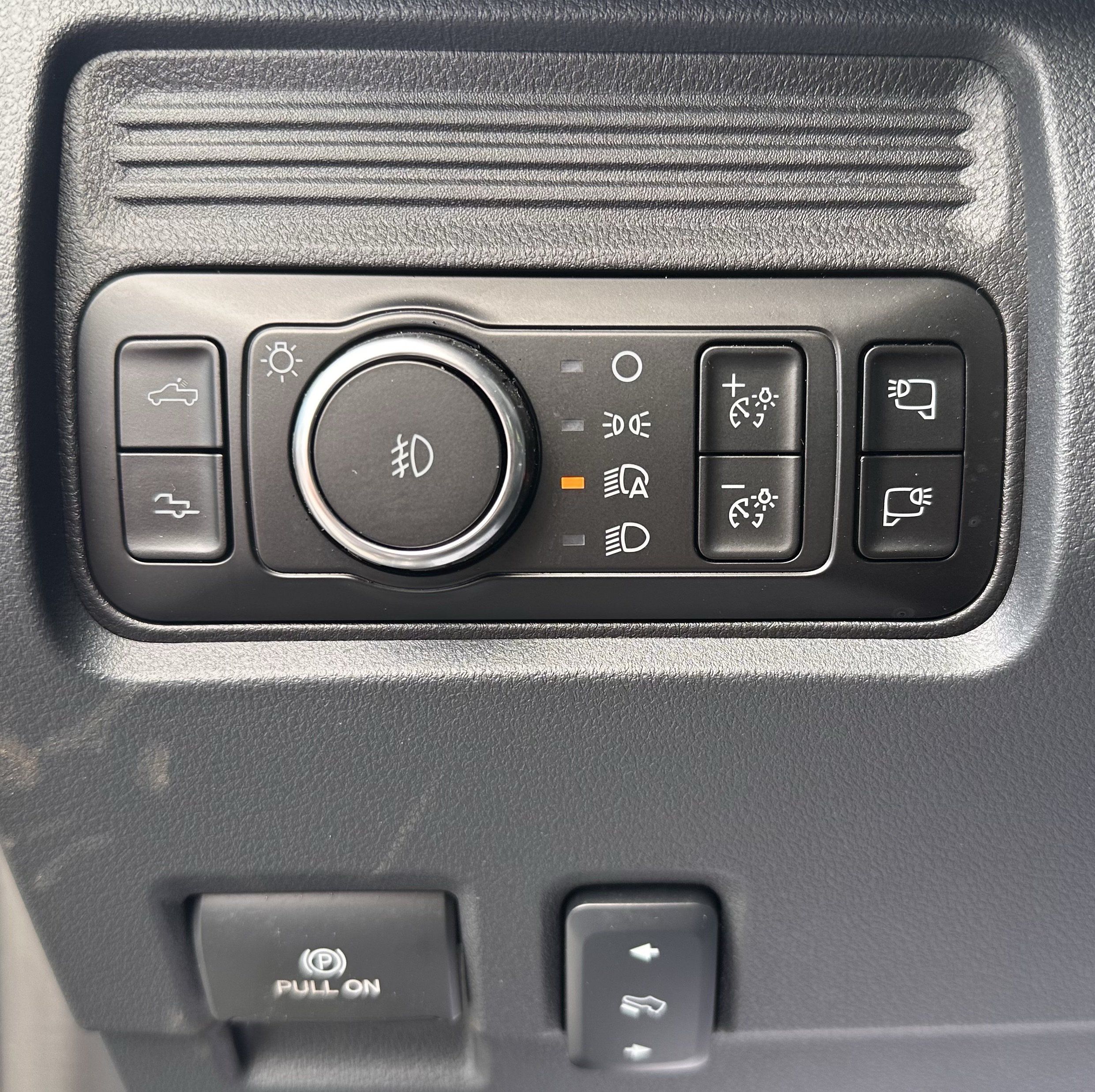 Used 2026 Ford F250 Platinum AWD/4WD image 21