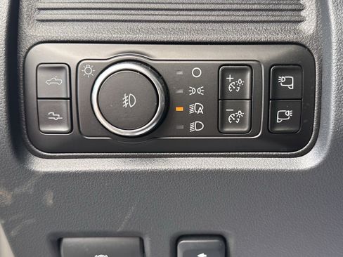 Used 2026 Ford F250 Platinum AWD/4WD image 21