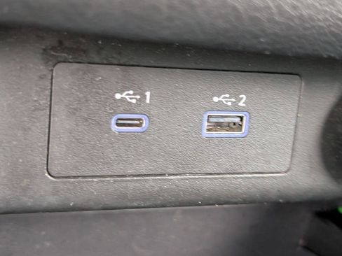 Used 2023 Nissan Rogue SV w/ SV Premium B Package image 20