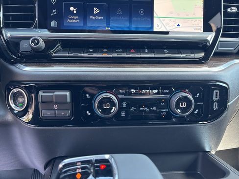 New 2026 Chevrolet Silverado 1500 LT Trail Boss w/ Convenience Package II image 19