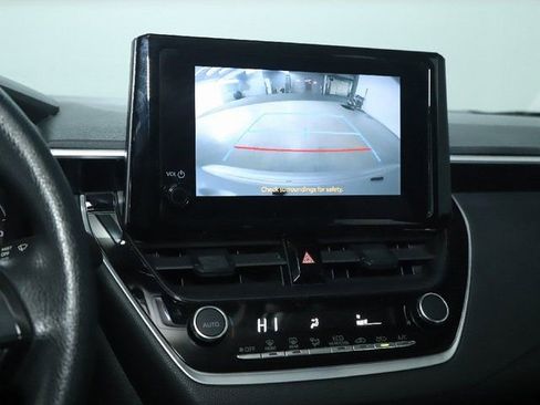 Used 2024 Toyota Corolla LE image 28