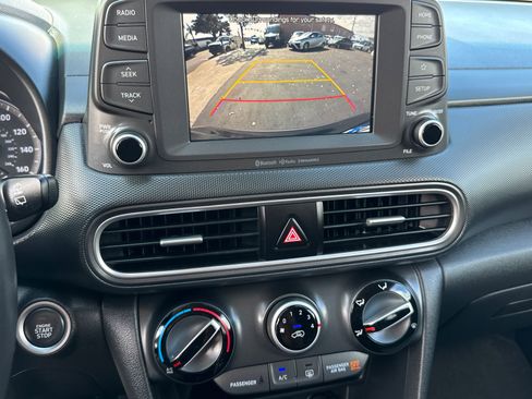 Used 2021 Hyundai Kona SEL w/ Cargo Package image 19