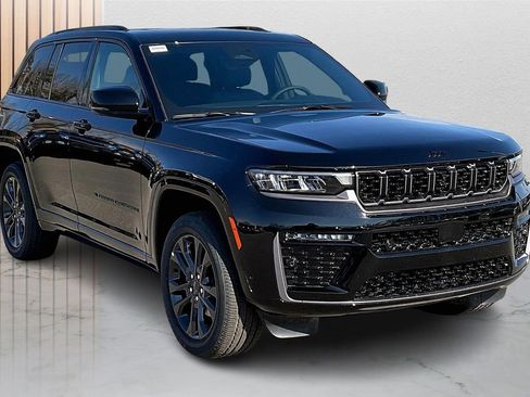 New 2026 Jeep Grand Cherokee Limited AWD/4WD image 2