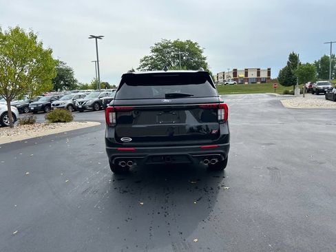 New 2027 Ford Explorer ST w/ Sun And Sound Package AWD/4WD image 7