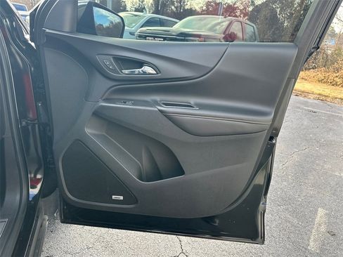 Used 2019 Chevrolet Equinox Premier image 15