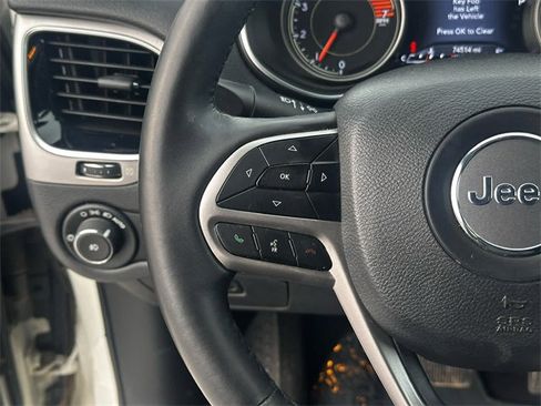 Used 2019 Jeep Cherokee High Altitude image 13