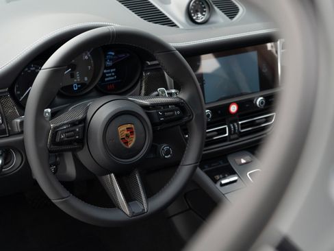 New 2026 Porsche Macan S image 20