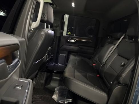 Used 2024 GMC Sierra 1500 Denali AWD/4WD image 33