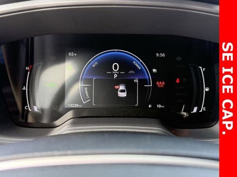 Certified 2025 Toyota Corolla SE w/ SE Premium Package image 16