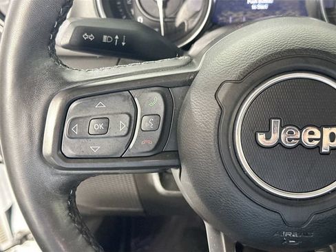 Used 2023 Jeep Wrangler Unlimited w/ Cold Weather Group AWD/4WD image 21