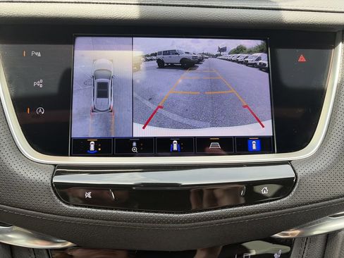 Used 2023 Cadillac XT5 Premium Luxury w/ Technology Package FWD image 24