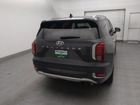 Used 2022 Hyundai Palisade Limited FWD image 7