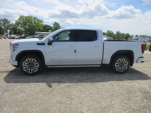 New 2026 GMC Sierra 1500 Denali Ultimate AWD/4WD image 10