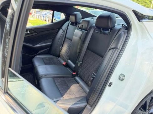 Used 2019 Nissan Maxima SR w/ Premium Package FWD image 26