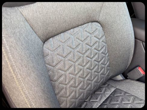 New 2026 Nissan Kicks SV image 15