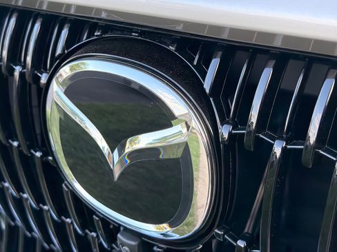 New 2026 MAZDA CX-90 Plug-In Hybrid w/ Premium Plus AWD/4WD image 16
