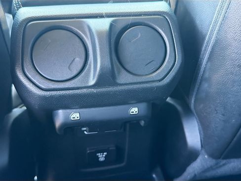 Used 2023 Jeep Wrangler Sahara w/ Cold Weather Group image 19