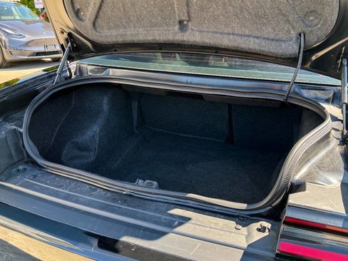 Used 2021 Dodge Challenger R/T Scat Pack w/ Driver Convenience Group image 19