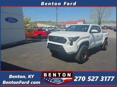 Used 2025 Toyota Tacoma SR5