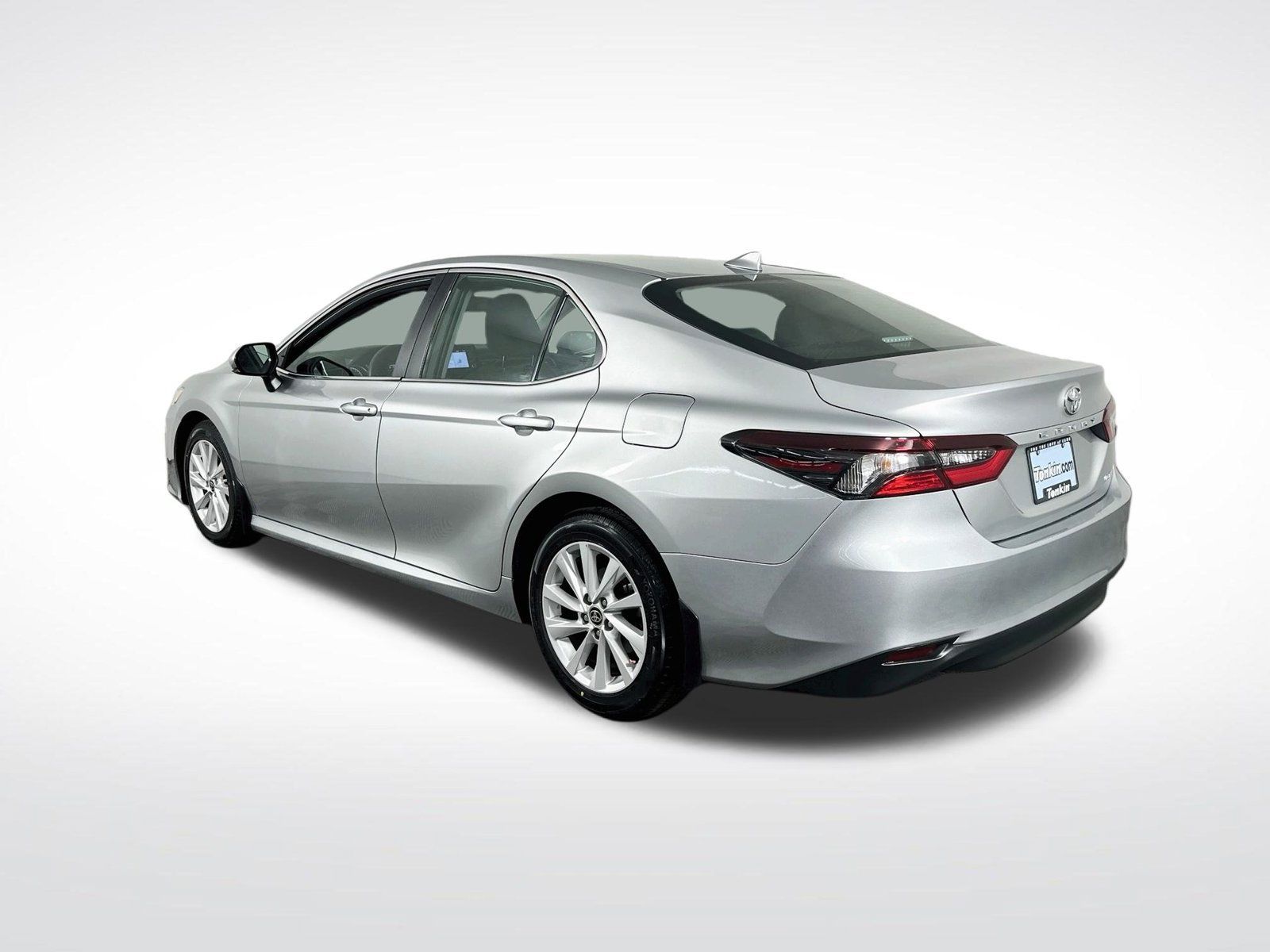 Used 2021 Toyota Camry LE w/ Convenience Package FWD image 6