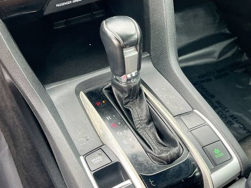 Used 2019 Honda Civic Sport image 16
